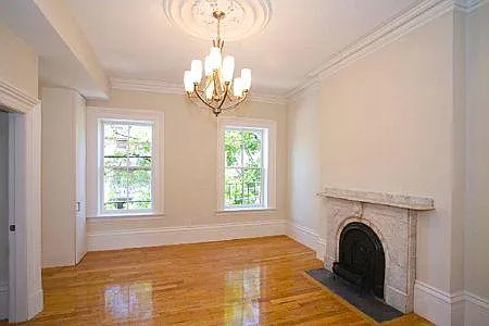 656 Massachusetts Ave #5
