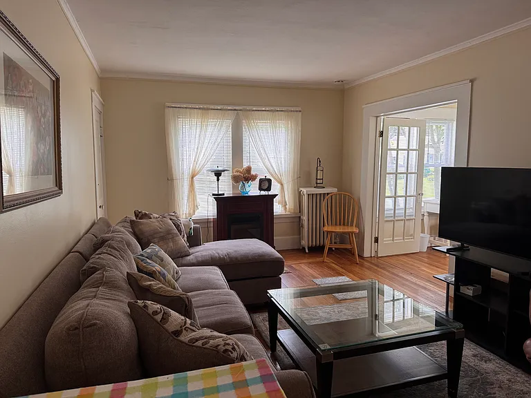 92 Backman Ave #1 — Photo 4