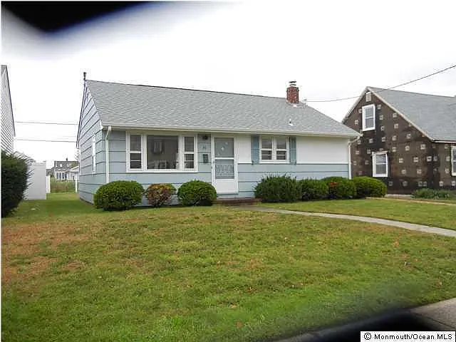 36 Niblick St photo 1