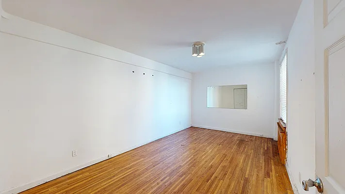 Sold by Diamond Real, Inc. | media 12
