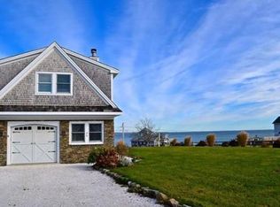 20 Old Barn Rd, Little Compton, RI 02837