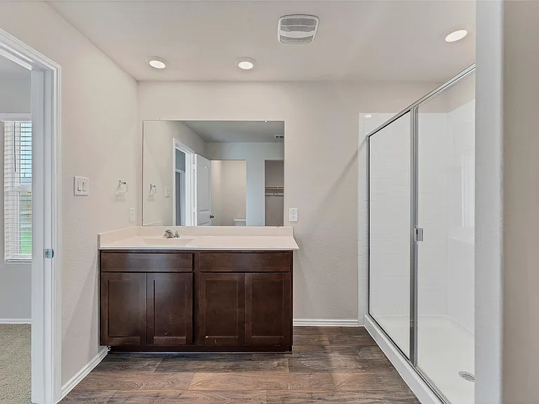 140 Fire Oak Dr — Photo 18