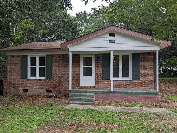 605 S Orange Ave, Dunn, NC 28334