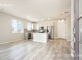 1320 Hoyt St #6, Lakewood, CO 80215