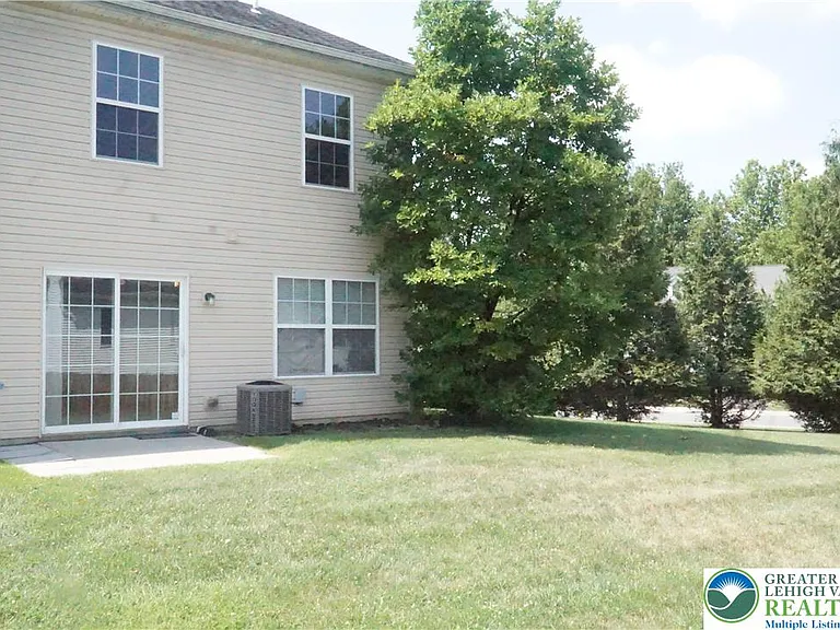 737 Trout Creek Ln — Photo 18