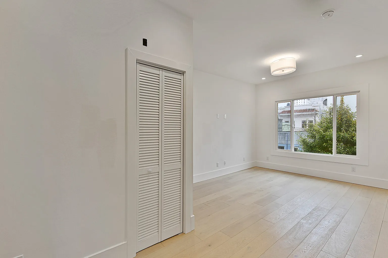 1157 Broadway APT 8 photo 1