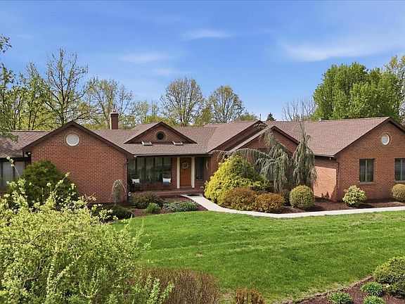 2nd image of 456 Lindman Dr