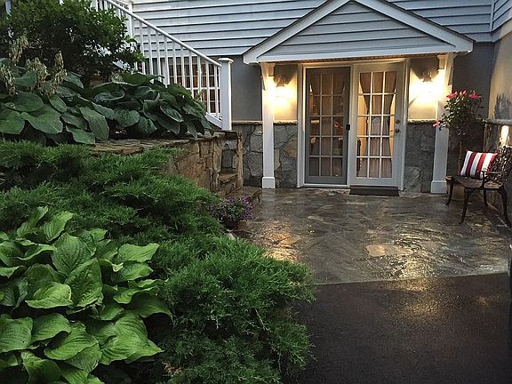 5th image of 4006 Lee Pl