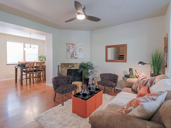 family room connects to dinning room