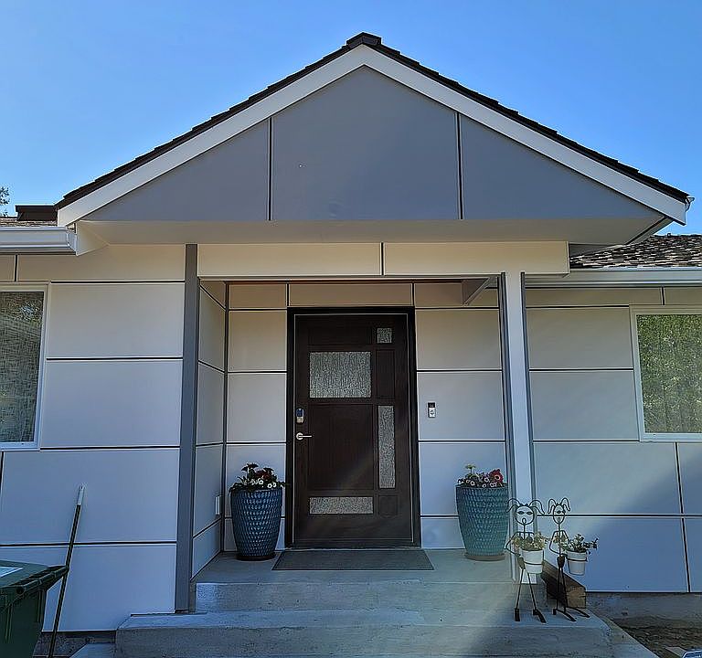 1st image of 11221 NE 92nd St