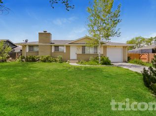 915 S Tyler Ave, Loveland, CO 80537