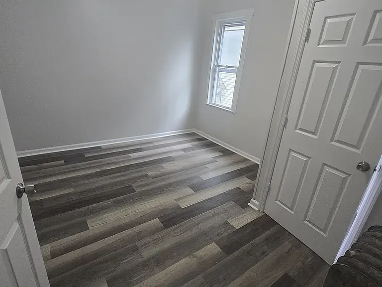 120 Scheerer Ave #5D — Photo 5