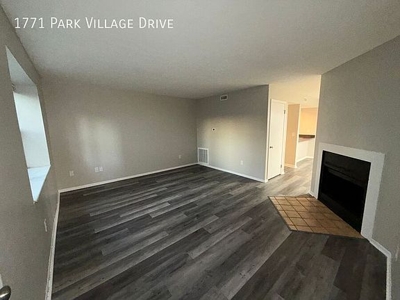 2nd image of 1771 Park Village Dr