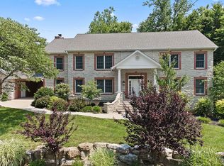 24 Pitman Hill Rd, Saint Charles, MO 63304