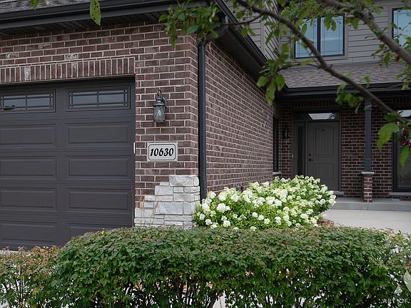 3rd image of 10630 Revere Cir