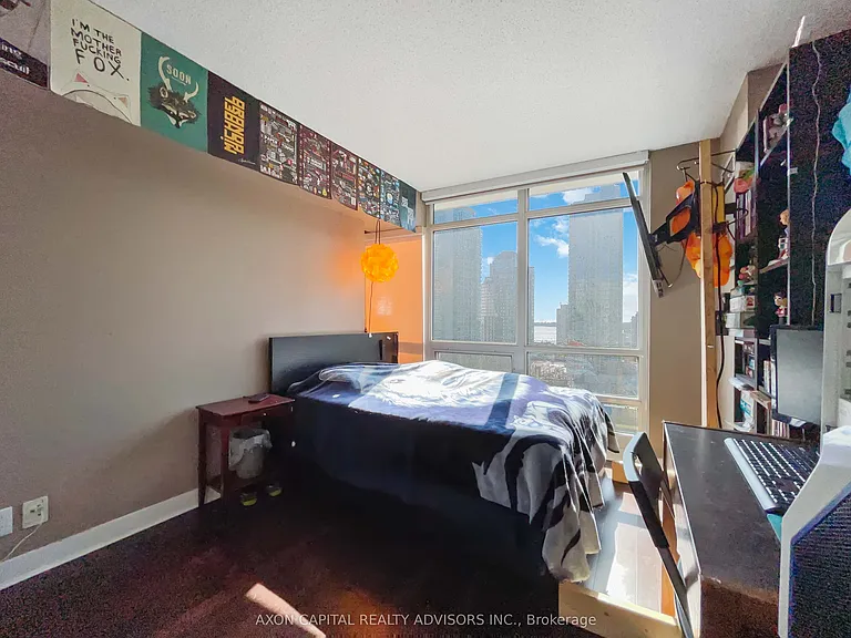 397 Front St W #1711 — Photo 12