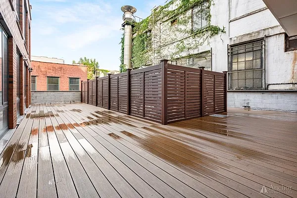 Rented by Anchor Associates | media 20