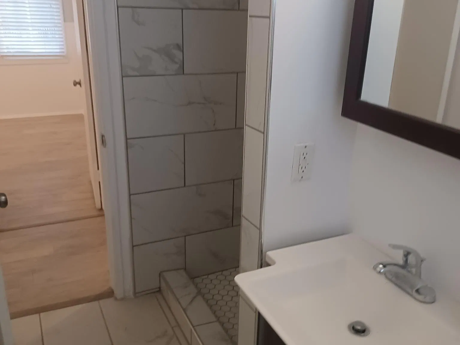 271 Juniper St — Photo 1