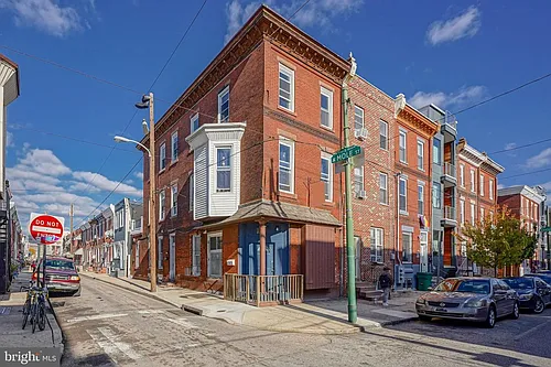 1525 Tasker St Photo 1