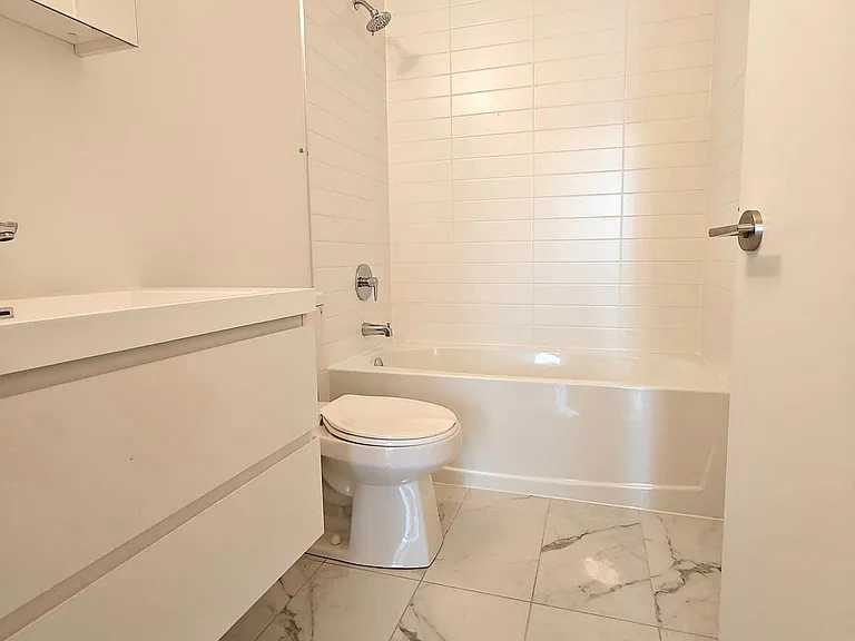 8119 Birchmount Rd #1205 — Photo 8