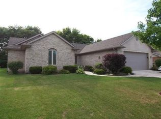 379 Rinehart Rd, Englewood, OH 45322