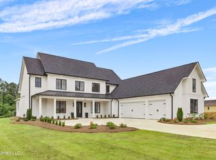 166 Westlake Cir, Madison, MS 39110