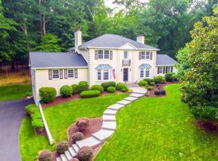 310 Chesapeake Dr, Great Falls, VA 22066