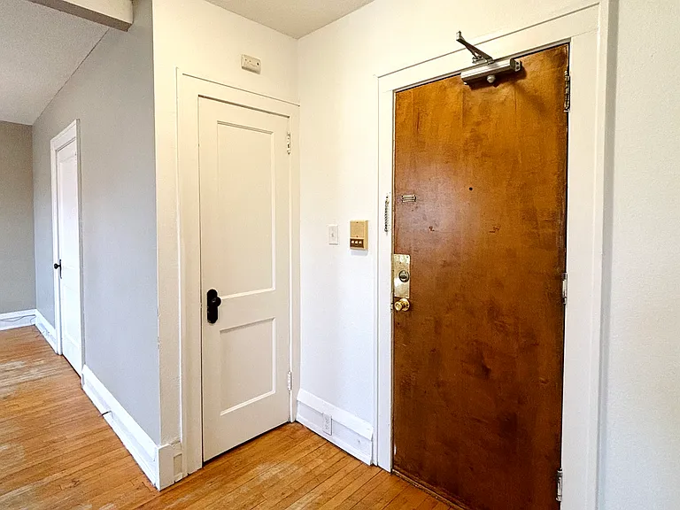 Stevens Square Apartments — Photo 71