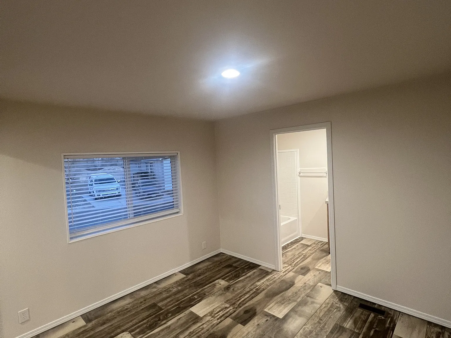 Northside Dr - Park A - 109 — Photo 3
