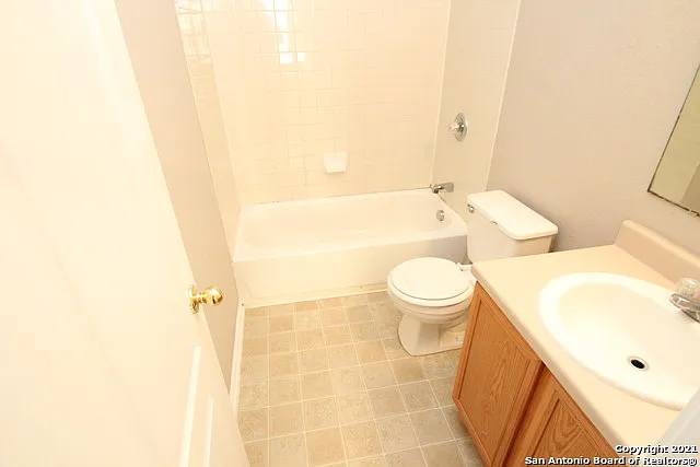 9715 Amber Ledge — Photo 25