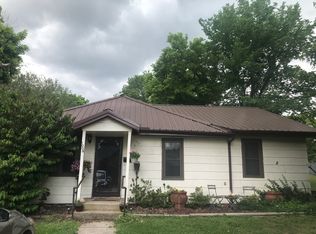 1008 Mill St, Cassville, MO 65625