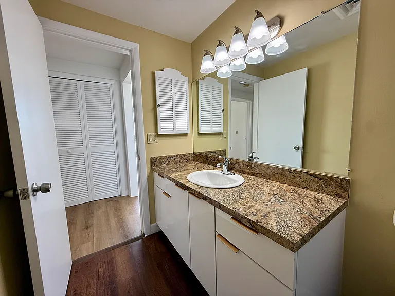 1165 E Atlantic Ave #A — Photo 11