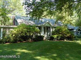 4 Westdale Rd, Stockbridge, MA 01262