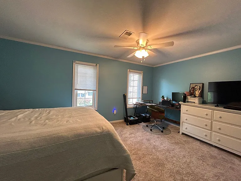 4876 Weatherhill Dr — Photo 20