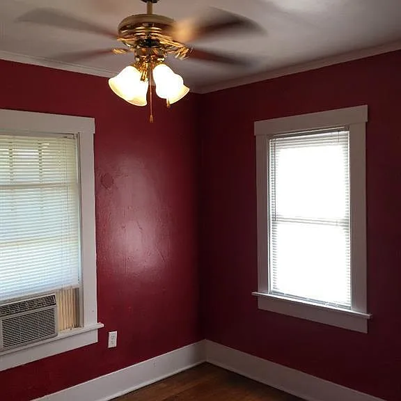 1305 W Macon St — Photo 4