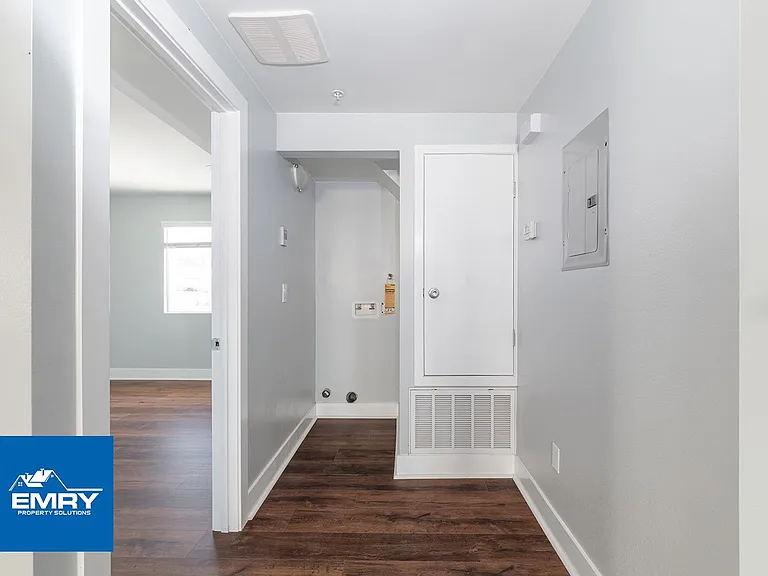 814 N Wilmington Blvd — Photo 17