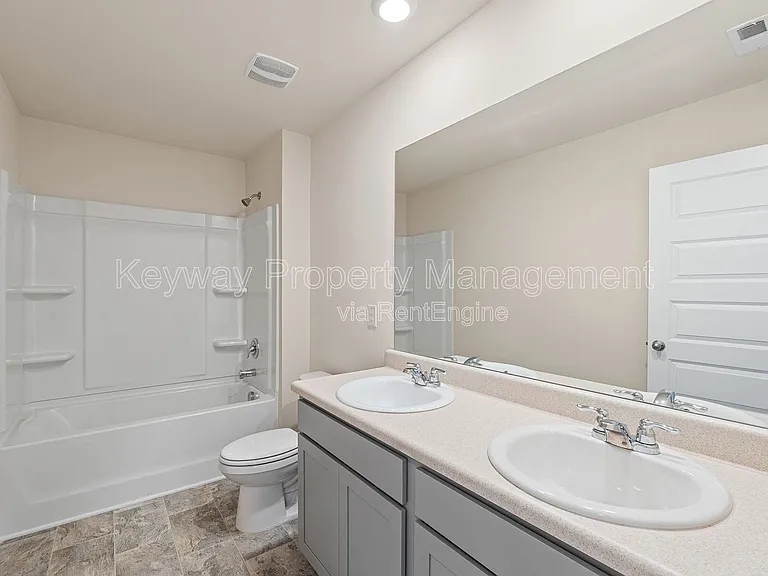 3262 Carmine Ave — Photo 19