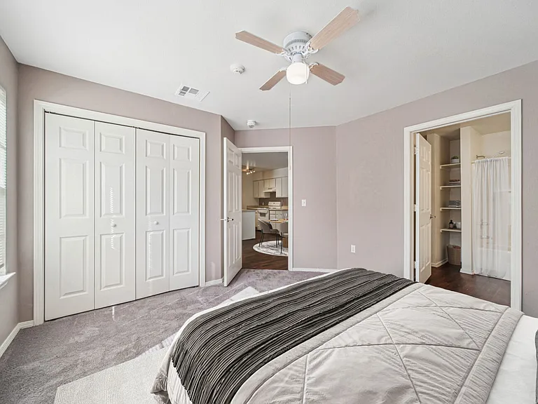 Lyons Estates — Photo 9