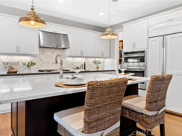 32 Risa St, Mission Viejo, CA 92694