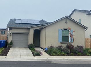 821 El Dorado Ave, Clovis, CA 93619
