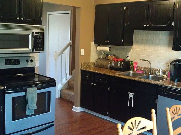 3rd image of 1750 Ibson Dr