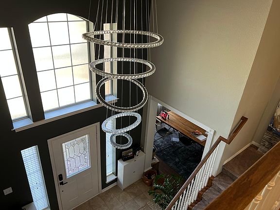 4th image of 4112 Sun Meadows St