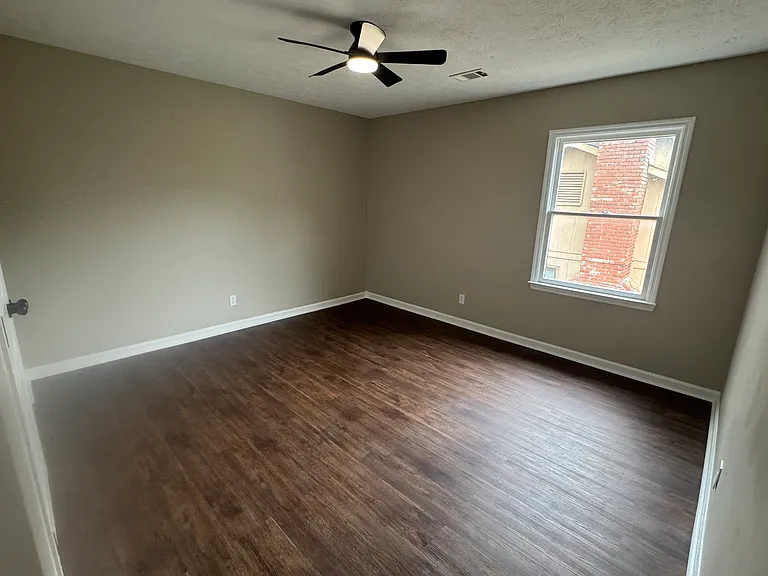 6307 Olde Towne Dr #C — Photo 3