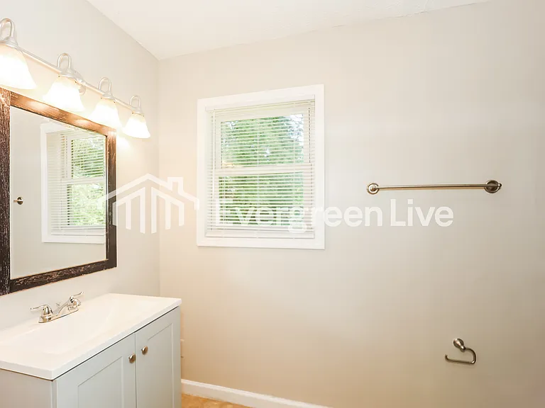 3655 Leisure Ln — Photo 12