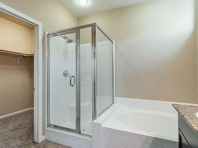 3475 Bellaire Ave — Photo 13