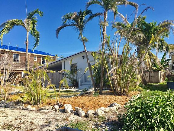 3rd image of 30378 Palm Dr
