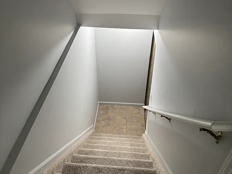 28173 Raleigh Crescent Dr — Photo 12