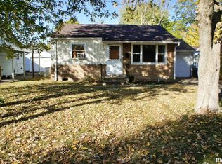 1611 Ferry St, Metropolis, IL 62960