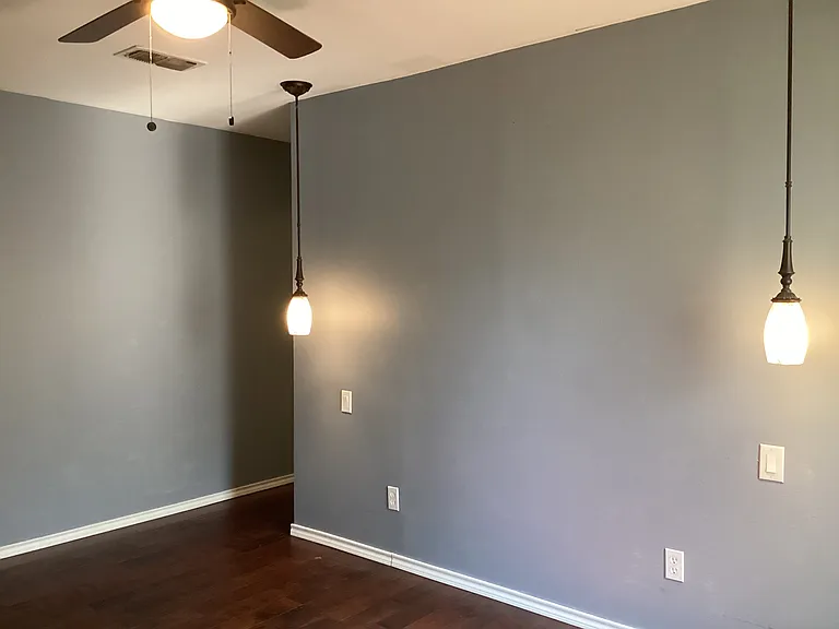776 Ponderosa Dr — Photo 2