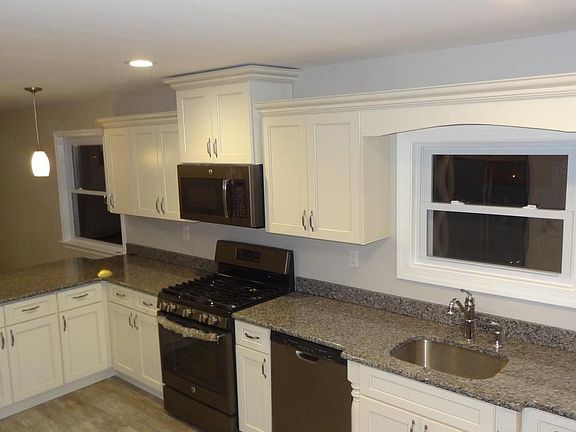 5th image of 134 Liberta Dr